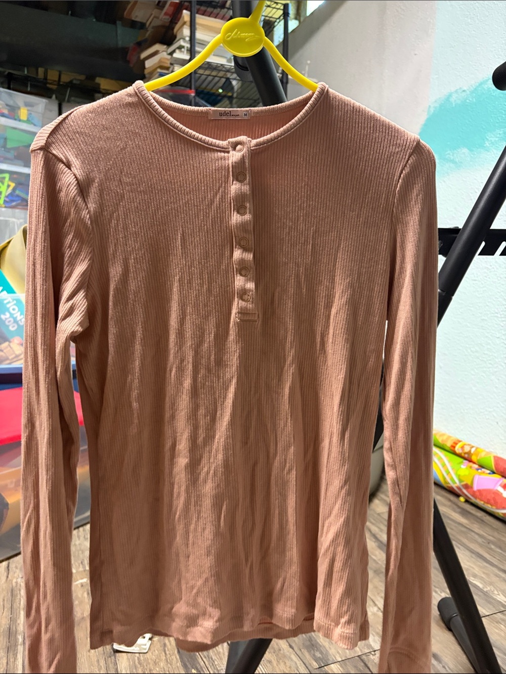 Udeln Ribbed Henley Long Sleeve Tee - Dusty Rose